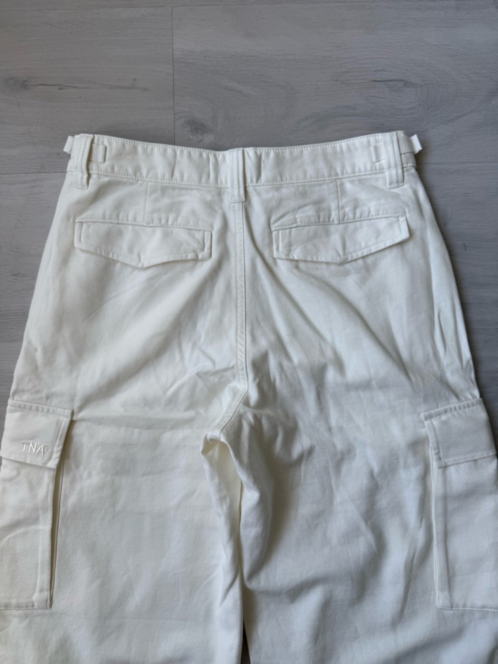 Aritzia TNA Supply Cargo Pant - Picture 14 of 16